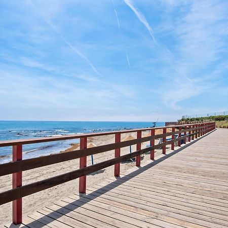Frontline Beach Apartment Miraflores Sitio de Calahonda Luaran gambar