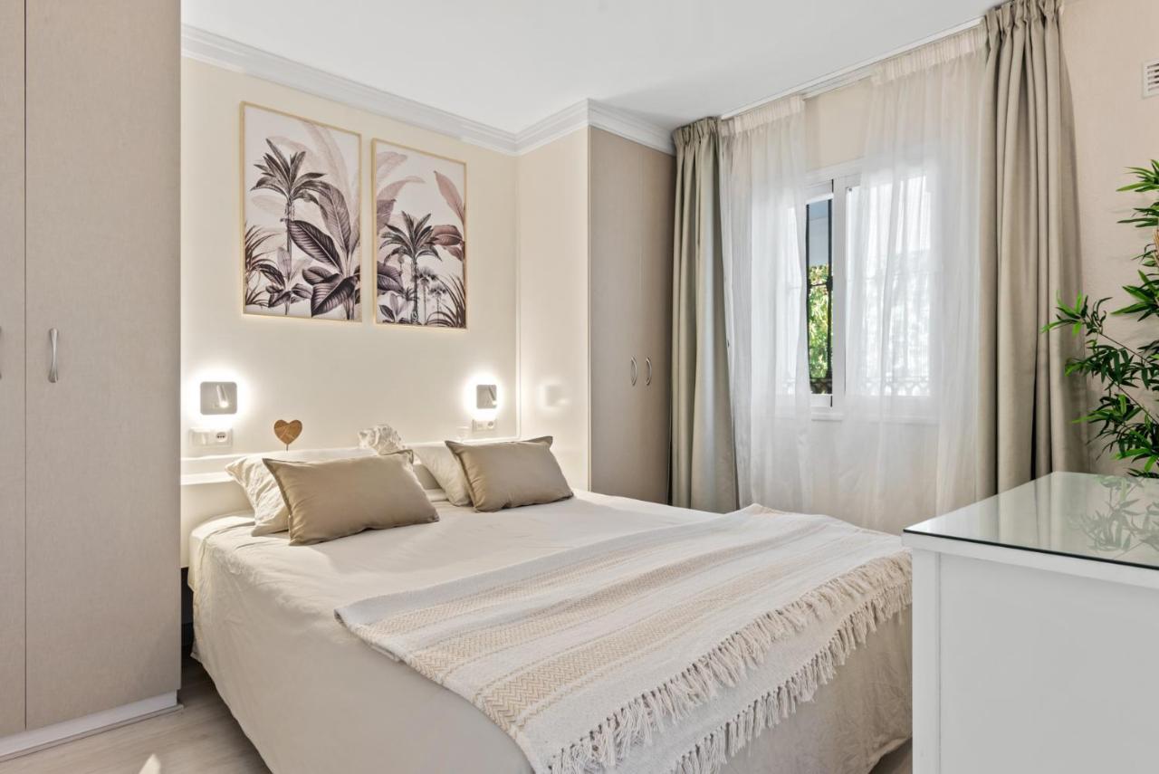 Frontline Beach Apartment Miraflores Sitio de Calahonda Luaran gambar